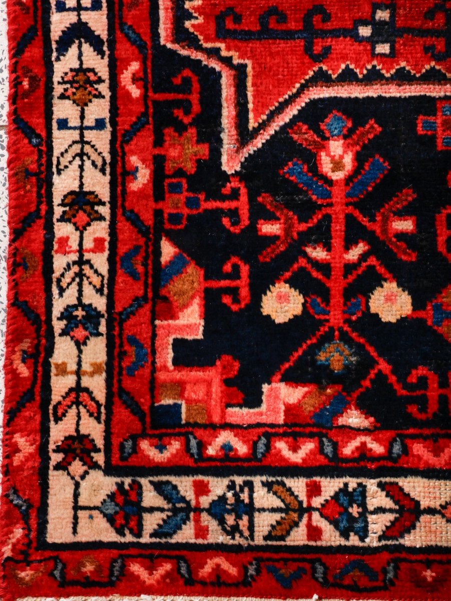 Persian Tuyserkan Rug | 3' 7” x 6' 9"