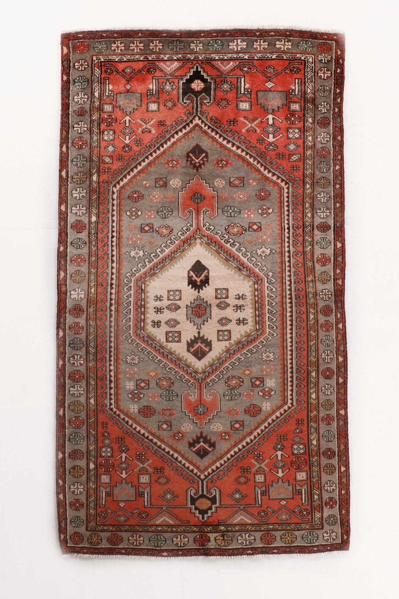 Persian Zanjan Rug | 4' 3" x 7' 10"