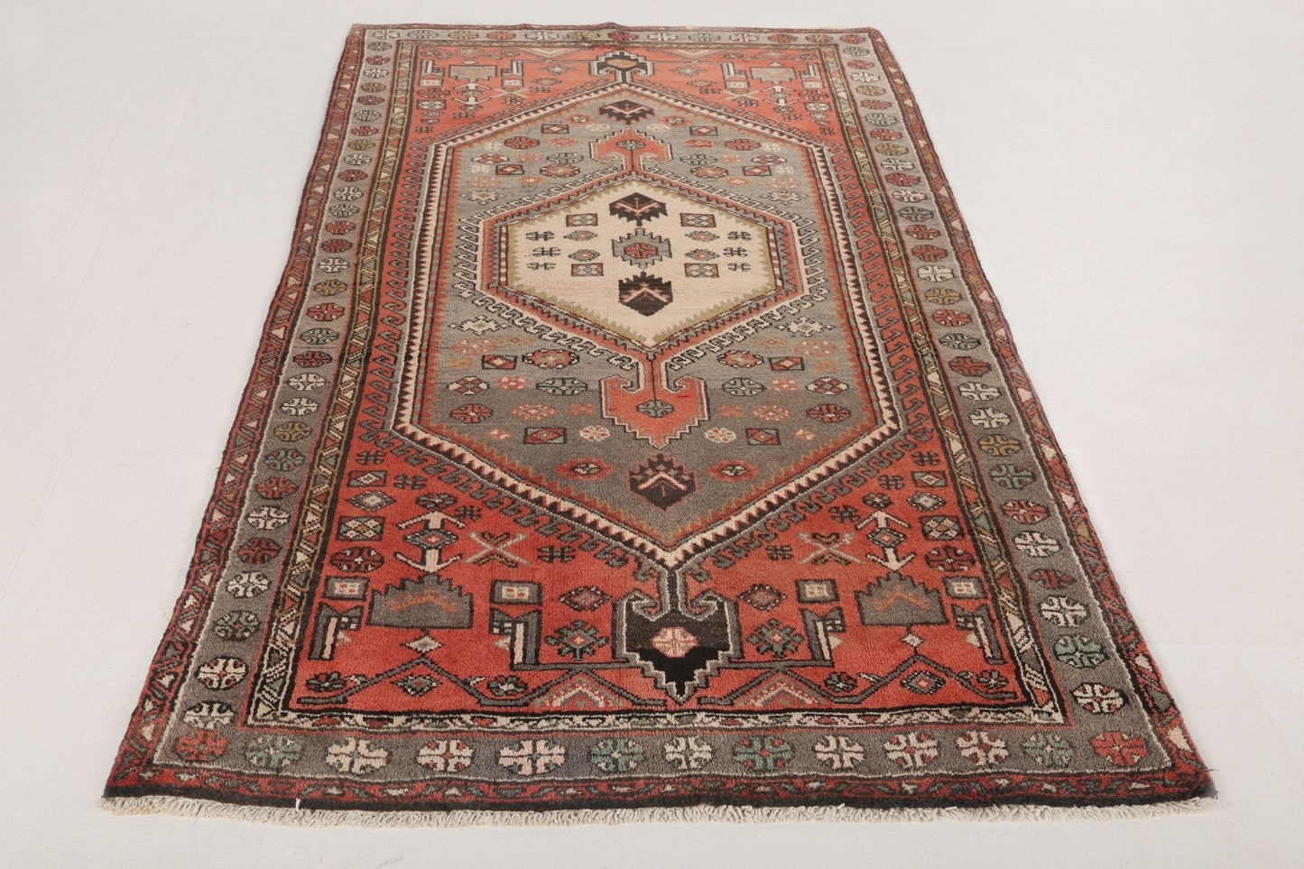 Persian Zanjan Rug | 4' 3" x 7' 10"
