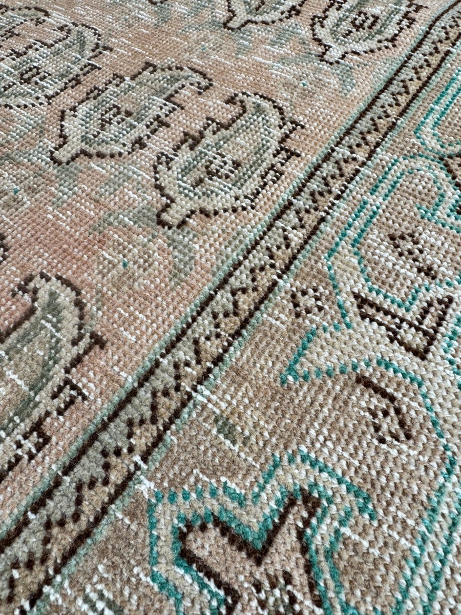 Tabriz Paisley Rug | 4' 9" x 11' 2"