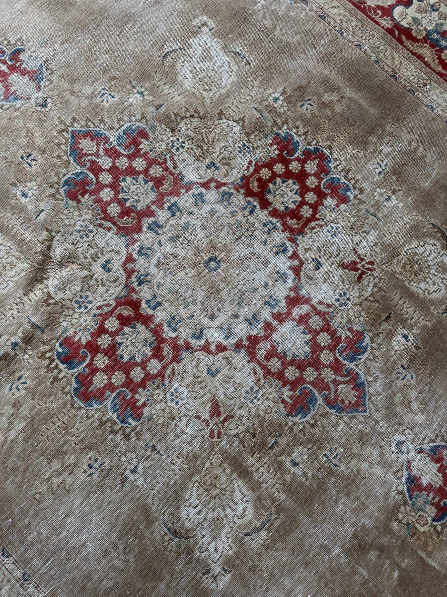 Vintage Tabriz Rug | 7' 5" x 11' 4"