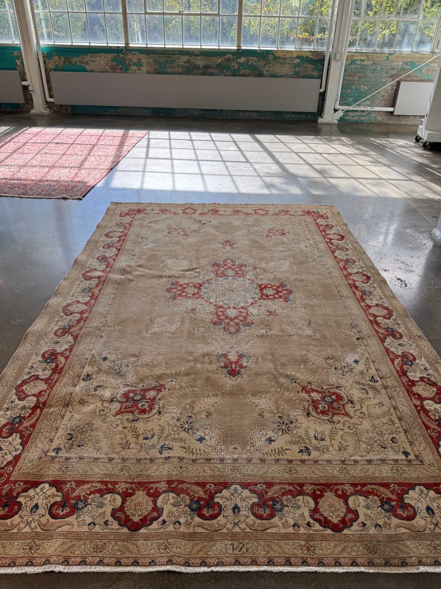 Vintage Tabriz Rug | 7' 5" x 11' 4"