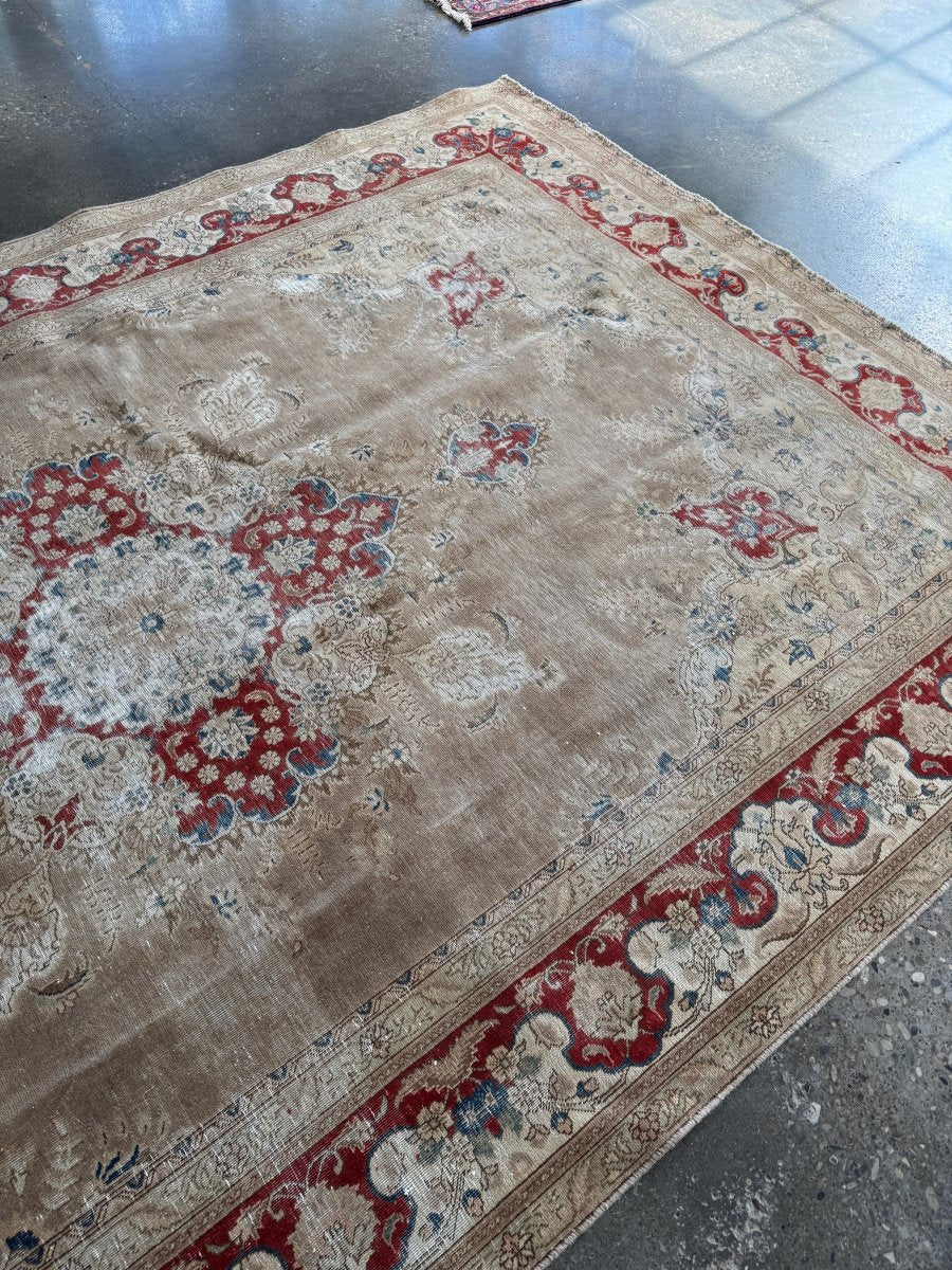 Vintage Tabriz Rug | 7' 5" x 11' 4"